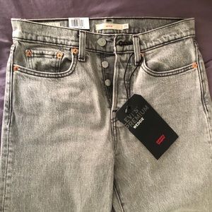 Levi’s Wedgie Fit Jeans (doesn’t have tag no more